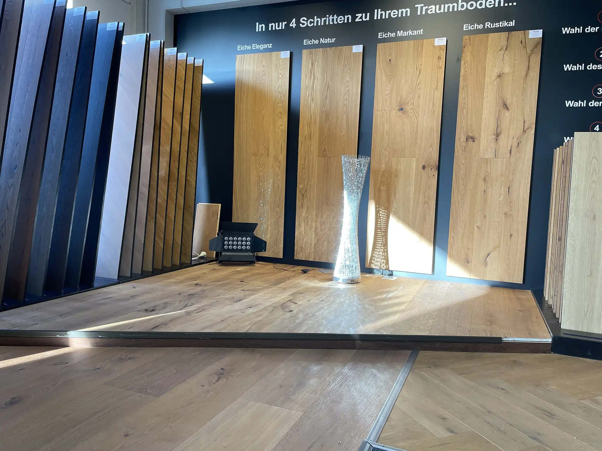 Parkettmanufaktur und Bodenausstellung bei Holz-Schmid Nufringen