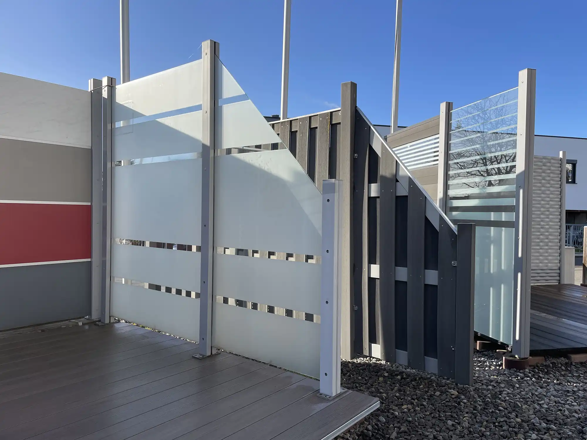 Outdoor-Sichtschutz_Ausstellung_Nufringen.webp